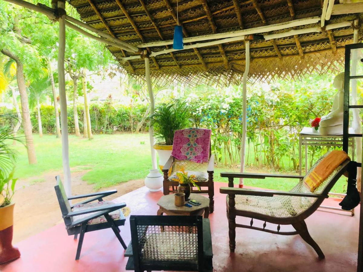 Lake View Cabana Paradise & Villa Tangalle Exterior photo