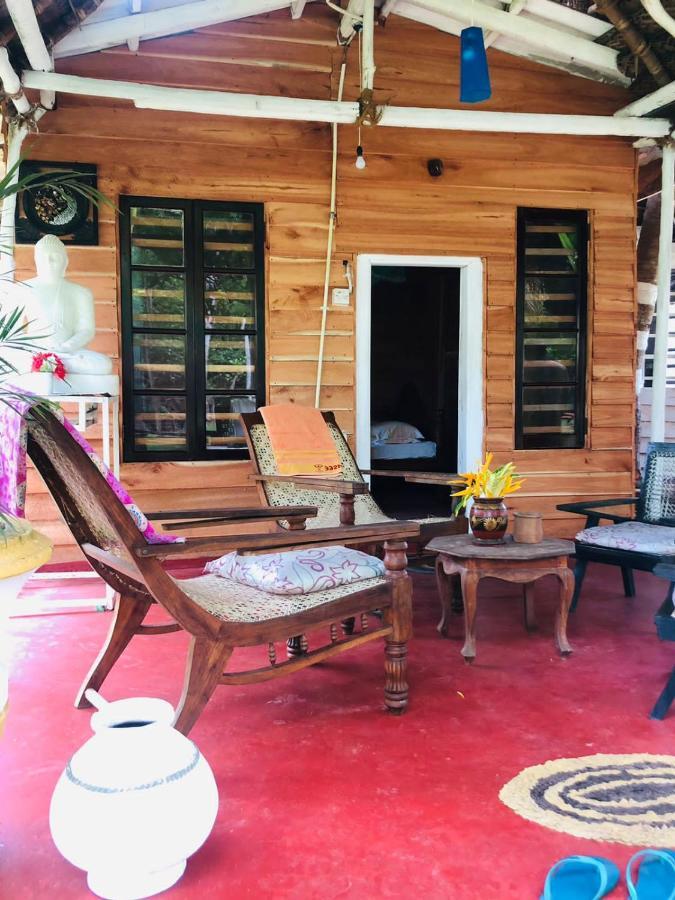 Lake View Cabana Paradise & Villa Tangalle Exterior photo